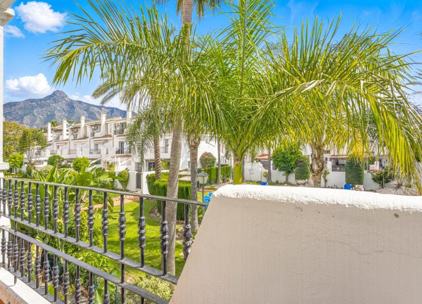 Resale - House - Townhouse - Marbella - Nueva Andalucia