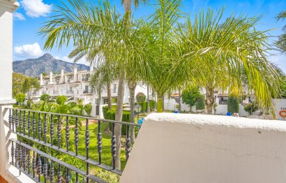 Resale - House - Townhouse - Marbella - Nueva Andalucia