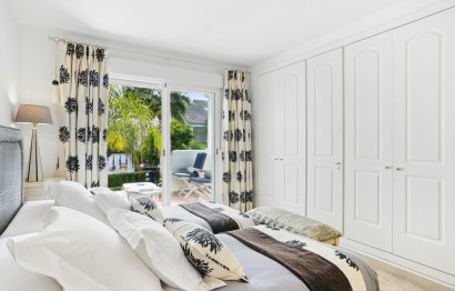 Resale - House - Townhouse - Marbella - Nueva Andalucia