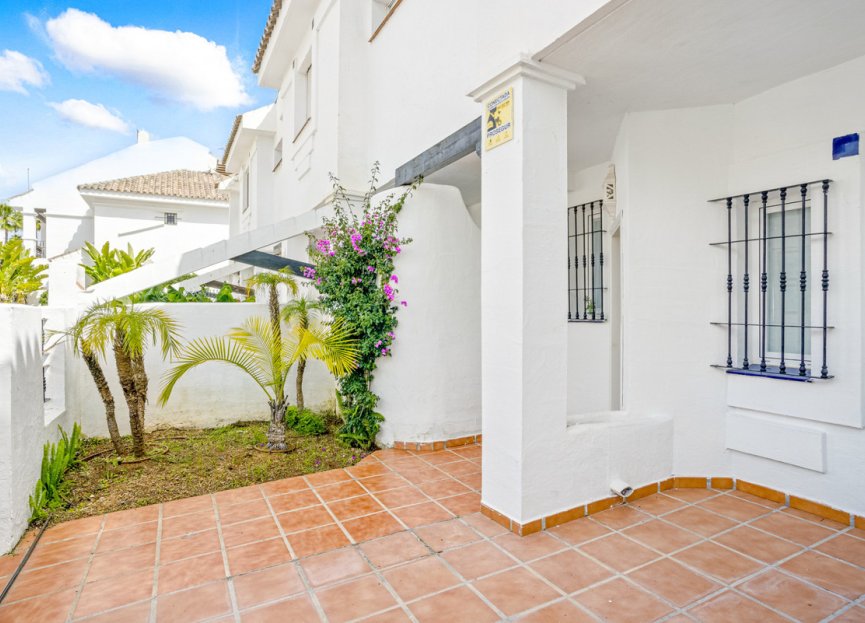 Resale - House - Townhouse - Marbella - Nueva Andalucia