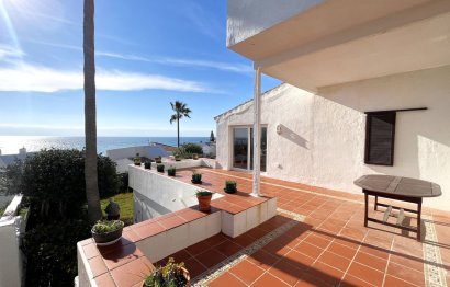 Resale - House - Detached Villa - Estepona - Estepona Centro