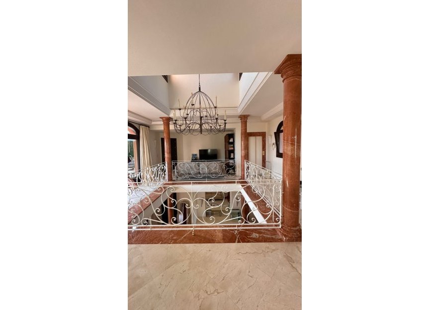 Reventa - House - Detached Villa - Marbella - Sierra Blanca