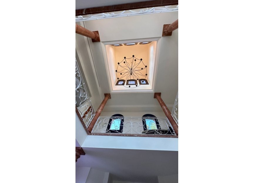 Reventa - House - Detached Villa - Marbella - Sierra Blanca