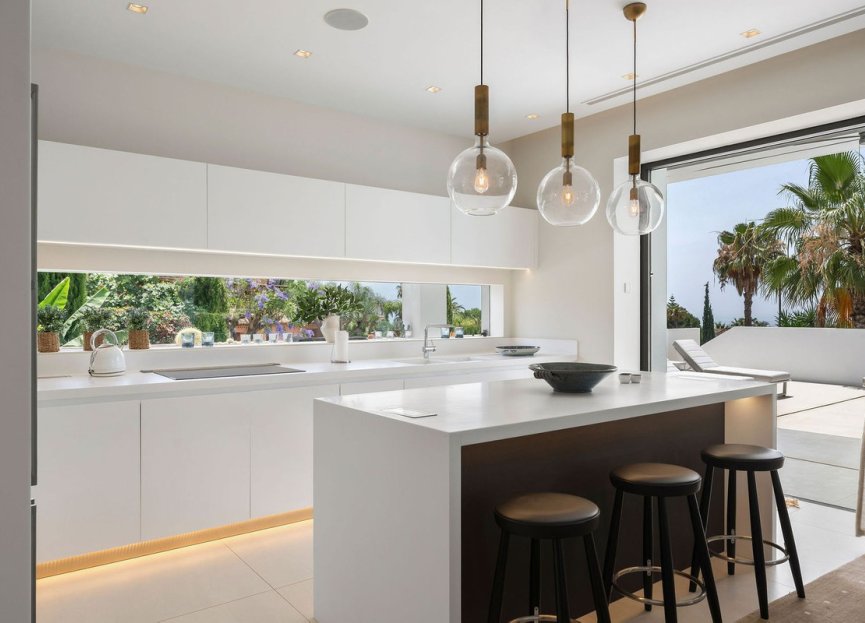 Resale - House - Detached Villa - Marbella - Nagüeles