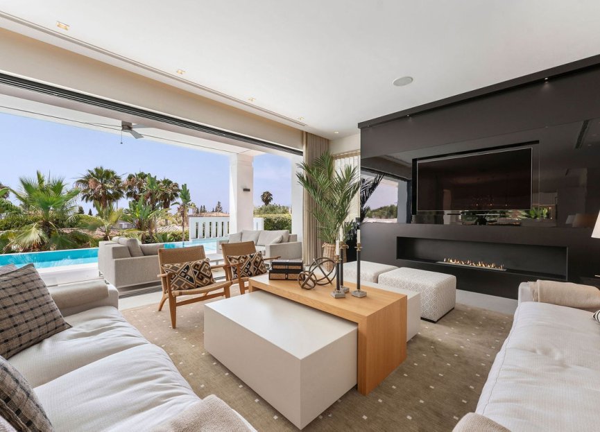 Resale - House - Detached Villa - Marbella - Nagüeles