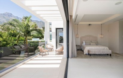 Resale - House - Detached Villa - Marbella - Nagüeles