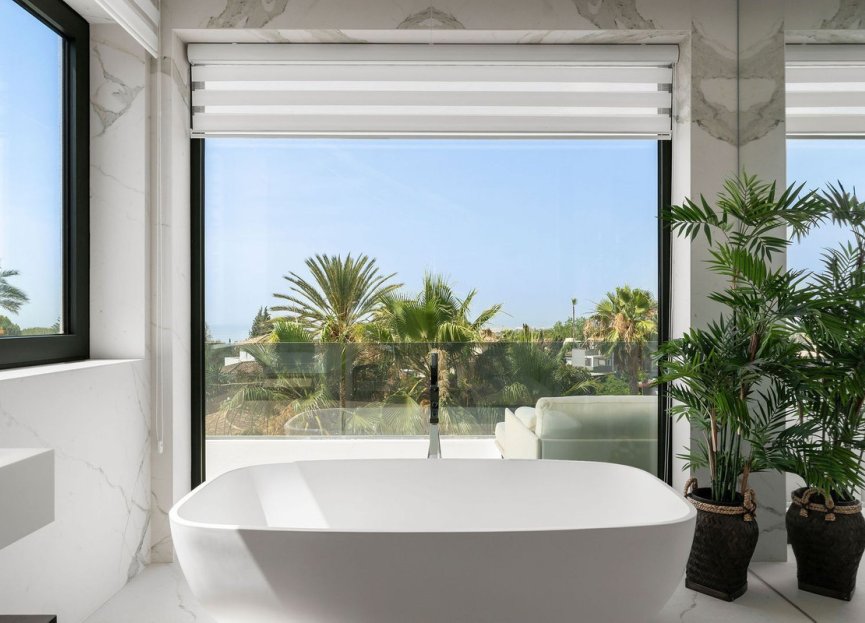 Resale - House - Detached Villa - Marbella - Nagüeles