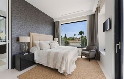 Resale - House - Detached Villa - Marbella - Nagüeles