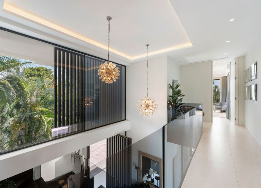 Resale - House - Detached Villa - Marbella - Nagüeles