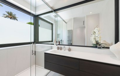 Resale - House - Detached Villa - Marbella - Nagüeles