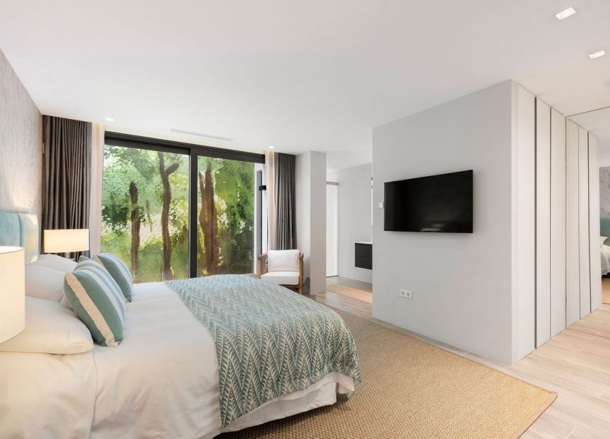 Resale - House - Detached Villa - Marbella - Nagüeles