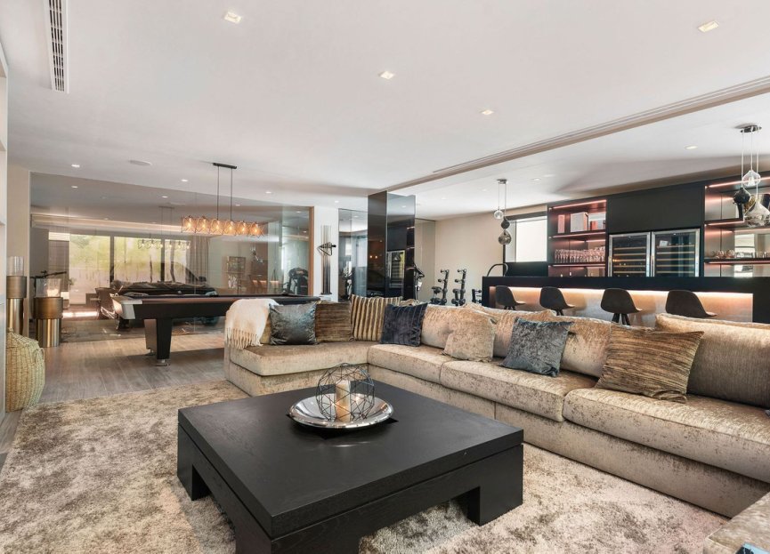 Resale - House - Detached Villa - Marbella - Nagüeles