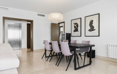 Reventa - House - Detached Villa - Benahavís - Benahavís Centro