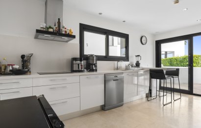 Reventa - House - Detached Villa - Benahavís - Benahavís Centro