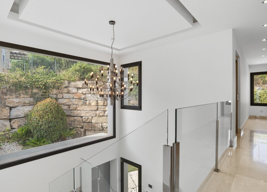 Reventa - House - Detached Villa - Benahavís - Benahavís Centro