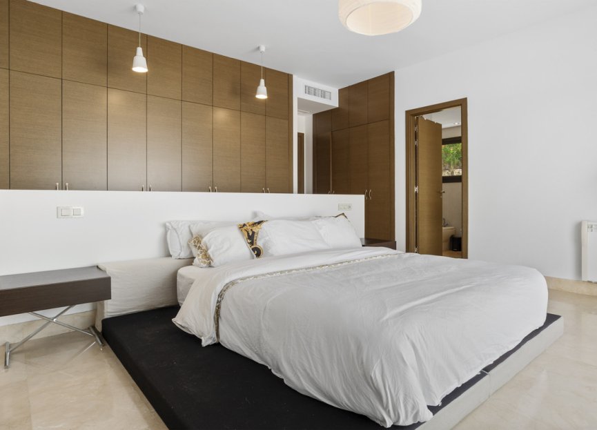 Reventa - House - Detached Villa - Benahavís - Benahavís Centro