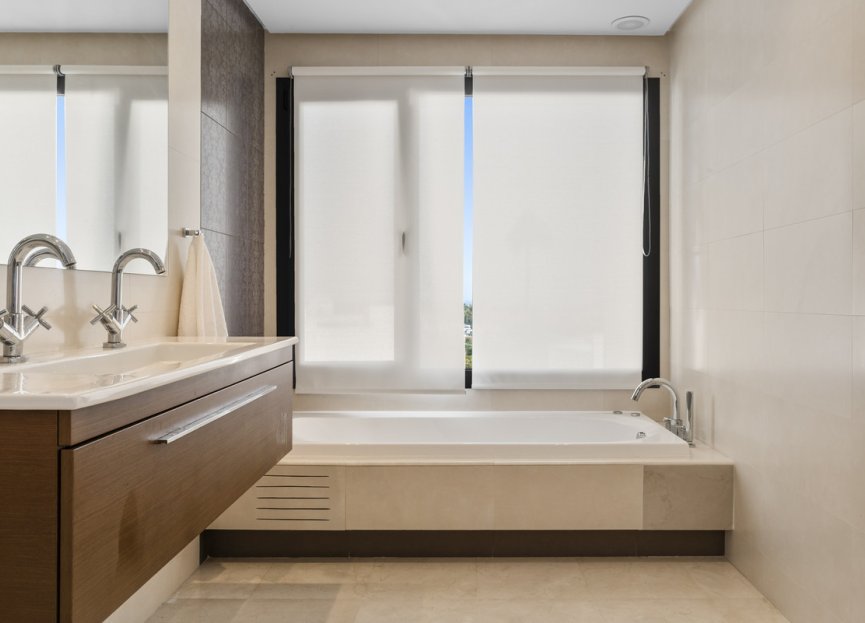 Reventa - House - Detached Villa - Benahavís - Benahavís Centro