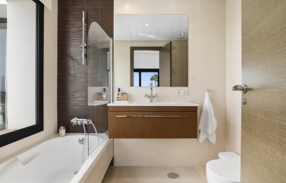 Reventa - House - Detached Villa - Benahavís - Benahavís Centro