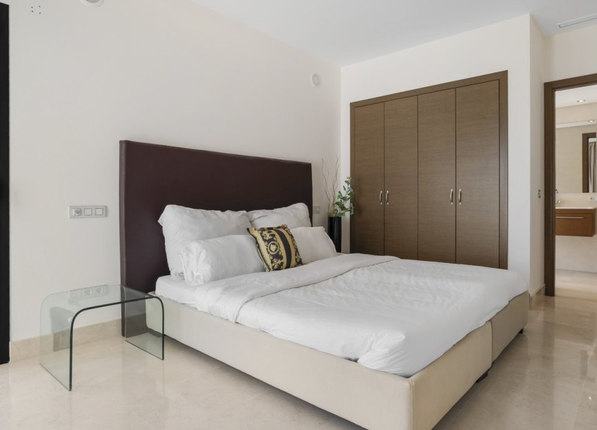 Reventa - House - Detached Villa - Benahavís - Benahavís Centro