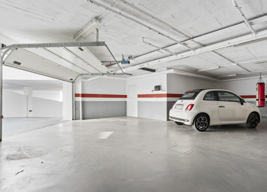 Reventa - House - Detached Villa - Benahavís - Benahavís Centro