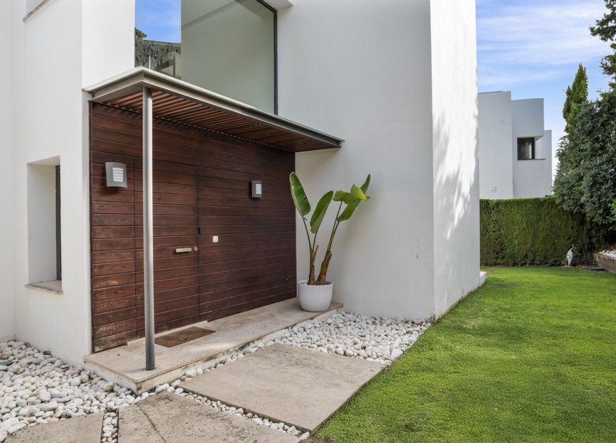 Reventa - House - Detached Villa - Benahavís - Benahavís Centro