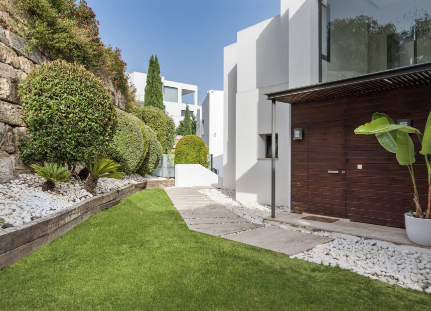 Reventa - House - Detached Villa - Benahavís - Benahavís Centro