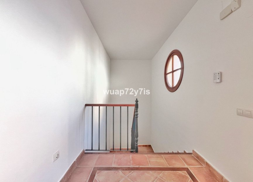 Resale - House - Semi-Detached House - Benahavís - Benahavís Centro