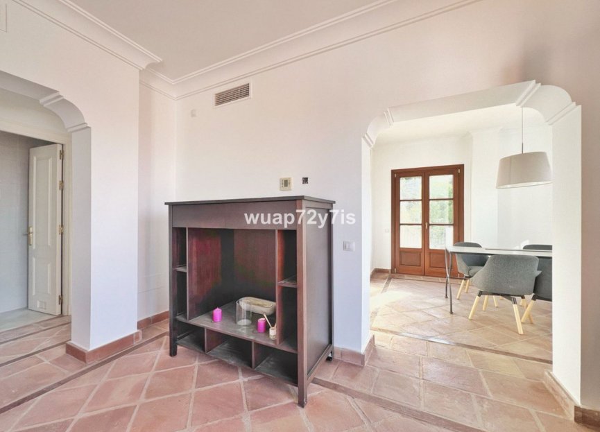 Resale - House - Semi-Detached House - Benahavís - Benahavís Centro