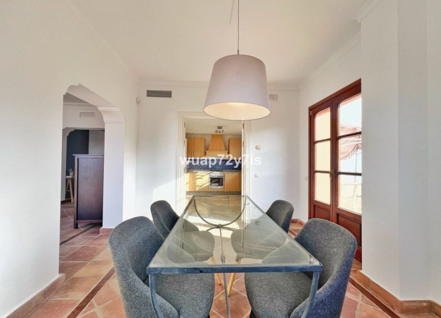 Resale - House - Semi-Detached House - Benahavís - Benahavís Centro