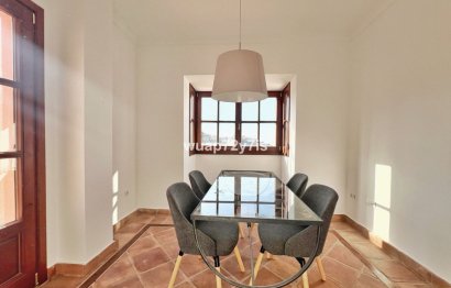 Resale - House - Semi-Detached House - Benahavís - Benahavís Centro