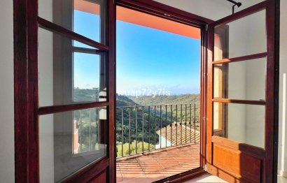 Resale - House - Semi-Detached House - Benahavís - Benahavís Centro