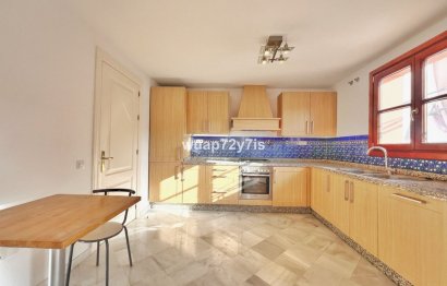 Resale - House - Semi-Detached House - Benahavís - Benahavís Centro