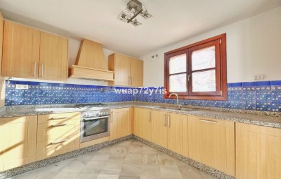 Resale - House - Semi-Detached House - Benahavís - Benahavís Centro