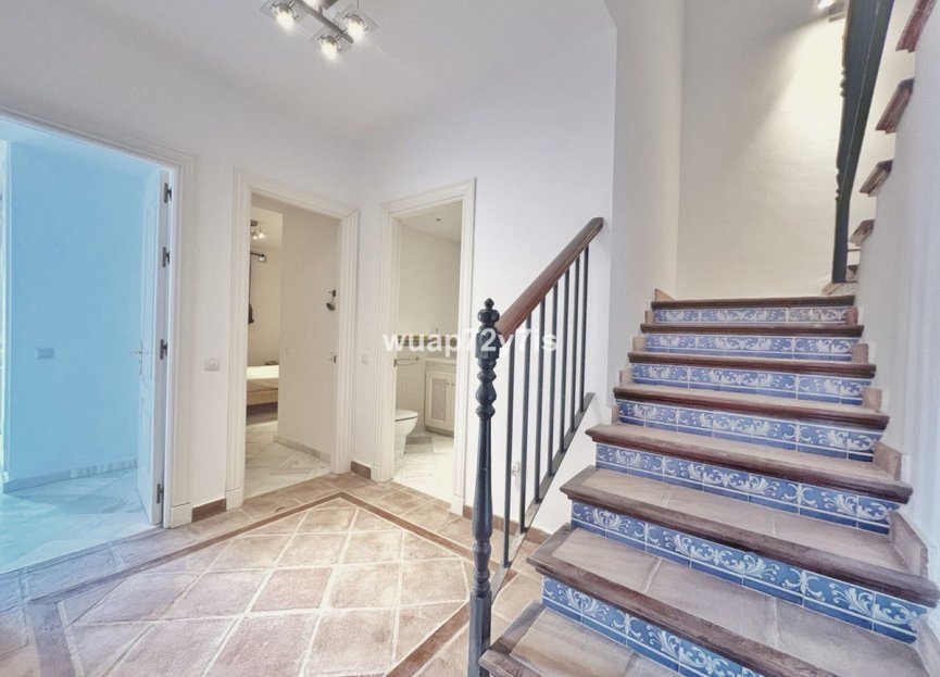 Resale - House - Semi-Detached House - Benahavís - Benahavís Centro