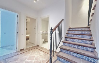 Resale - House - Semi-Detached House - Benahavís - Benahavís Centro