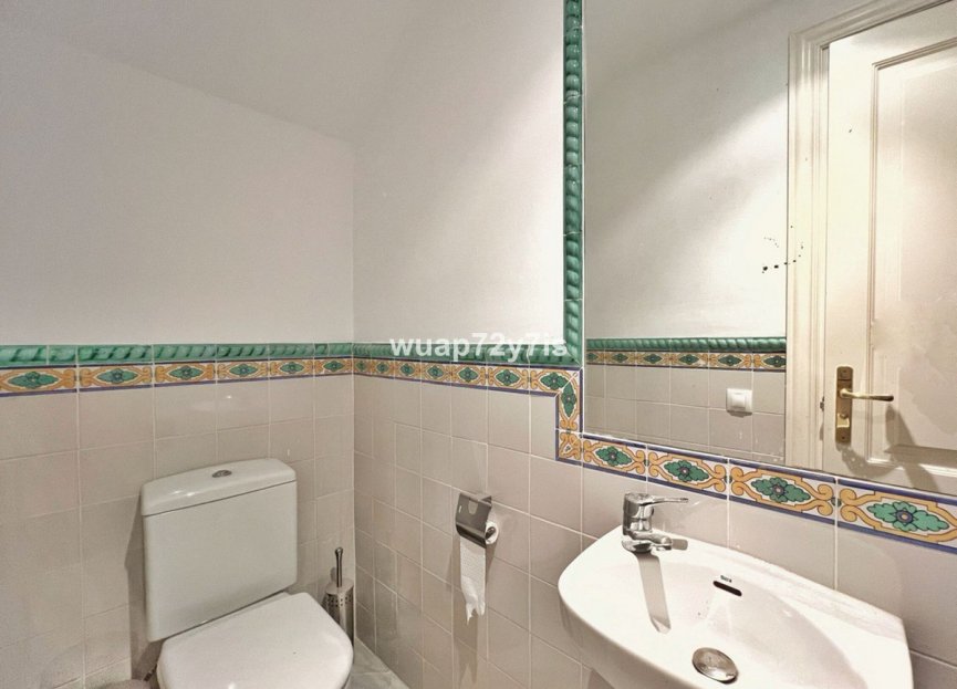 Resale - House - Semi-Detached House - Benahavís - Benahavís Centro