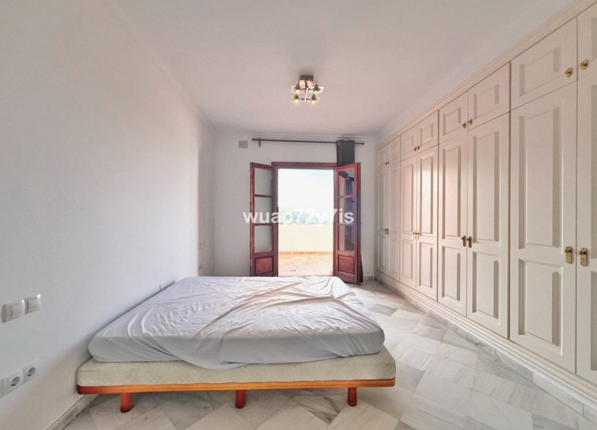 Resale - House - Semi-Detached House - Benahavís - Benahavís Centro