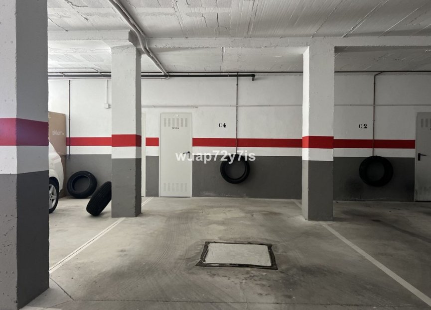 Resale - House - Semi-Detached House - Benahavís - Benahavís Centro