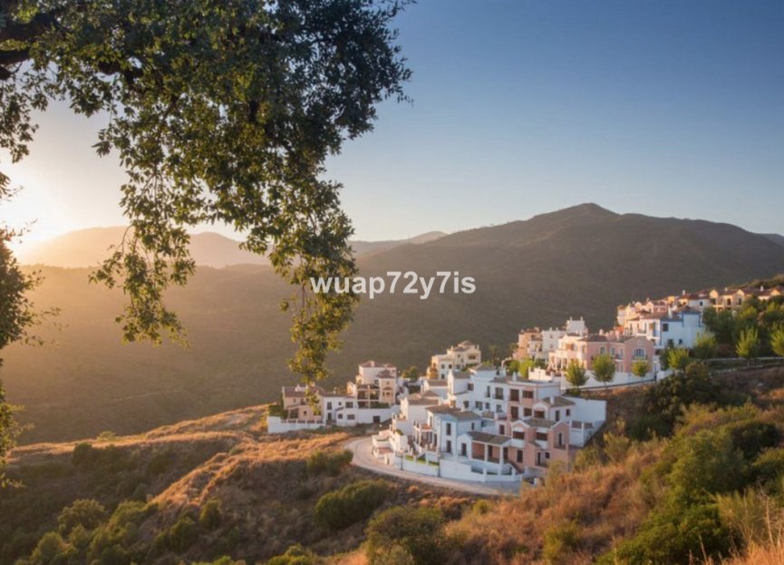 Resale - House - Semi-Detached House - Benahavís - Benahavís Centro