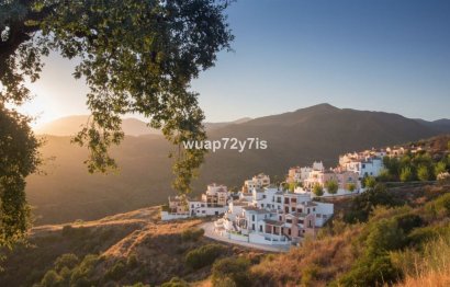 Resale - House - Semi-Detached House - Benahavís - Benahavís Centro