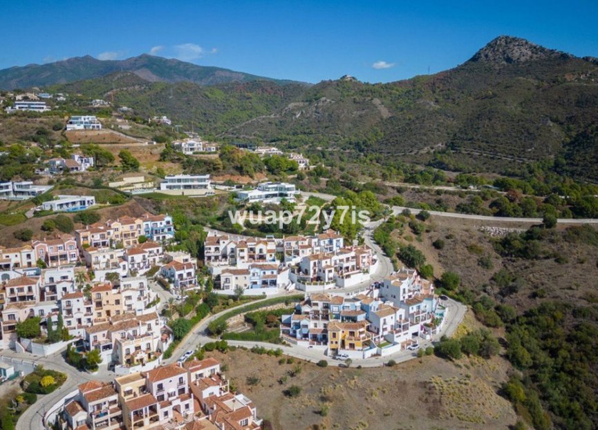 Resale - House - Semi-Detached House - Benahavís - Benahavís Centro