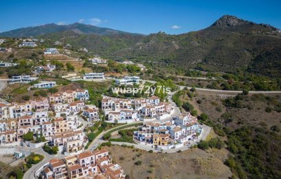 Resale - House - Semi-Detached House - Benahavís - Benahavís Centro