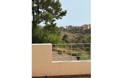 Reventa - Apartment - Middle Floor Apartment - Estepona - Selwo