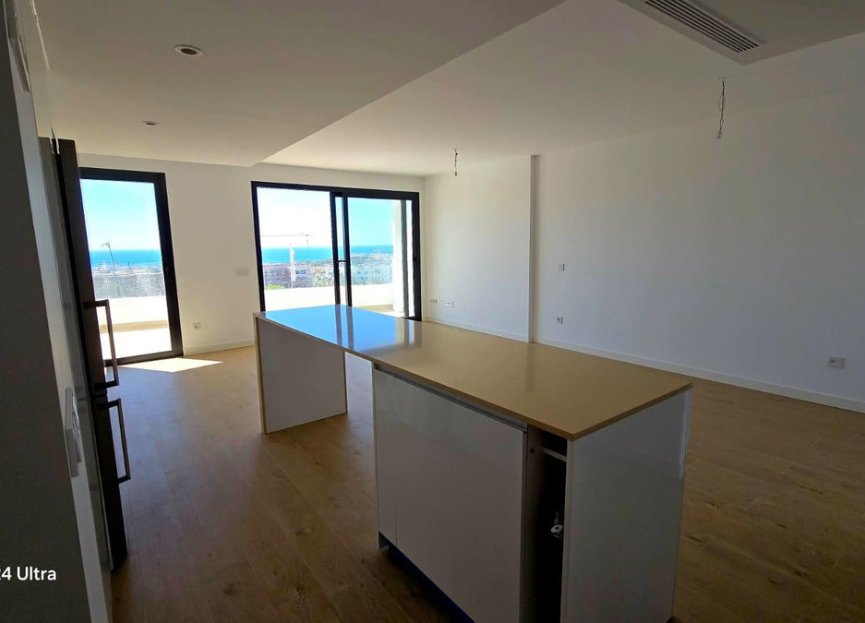 Reventa - Apartment - Middle Floor Apartment - Estepona - Estepona Centro