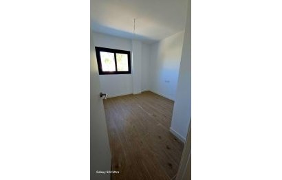 Reventa - Apartment - Middle Floor Apartment - Estepona - Estepona Centro