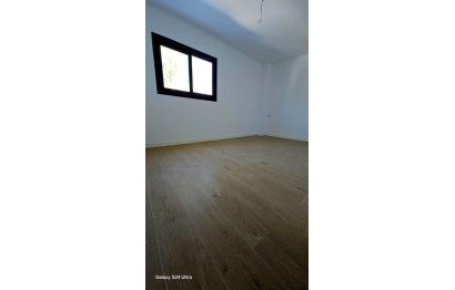 Reventa - Apartment - Middle Floor Apartment - Estepona - Estepona Centro