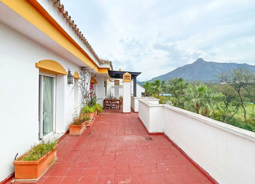 Resale - Apartment - Penthouse - Marbella - Puerto Banús