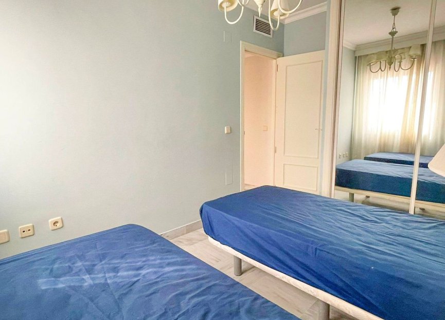 Resale - Apartment - Penthouse - Marbella - Puerto Banús