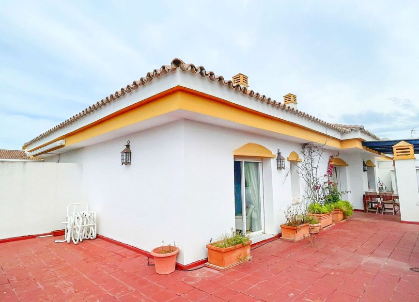 Resale - Apartment - Penthouse - Marbella - Puerto Banús