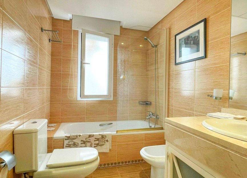 Resale - Apartment - Penthouse - Marbella - Puerto Banús